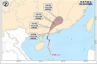 自2007年8月后首次，皇马有两名后卫在西超杯比赛中同场进球